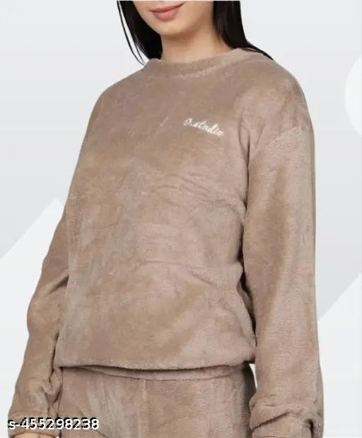 Woolen night suit, warm and comfortable, long-sleeved wool suit for men or women, made in India