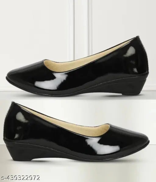 Black synthetic leather ballerinas, formal women's shoes with closed back, Indian origin (size: IND-3 to IND-10)