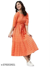 Rayon kurti for women/girls, printed three-quarter sleeve rayon kurti, classic trendy Indian fashion wear on model