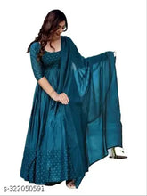 Rayon kurti with embellished net dupatta for women's formal events, India origin