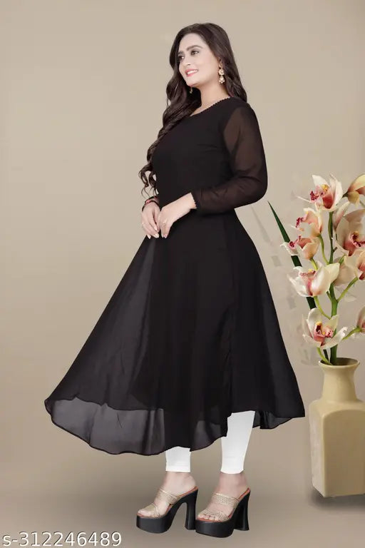 Georgette three-quarter sleeve solid kurti, trendy and attractive Indian fashion on mannequin