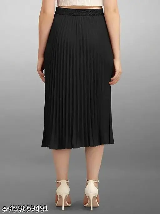 Stylish crepe Western skirt, elastic waistline, pleated design, midi length, lining layer, versatile for various occasions, self-design pattern. Sizes: 26, 28, 30, 32, 34, 36, 38, 40, 42, 44 (India origin)