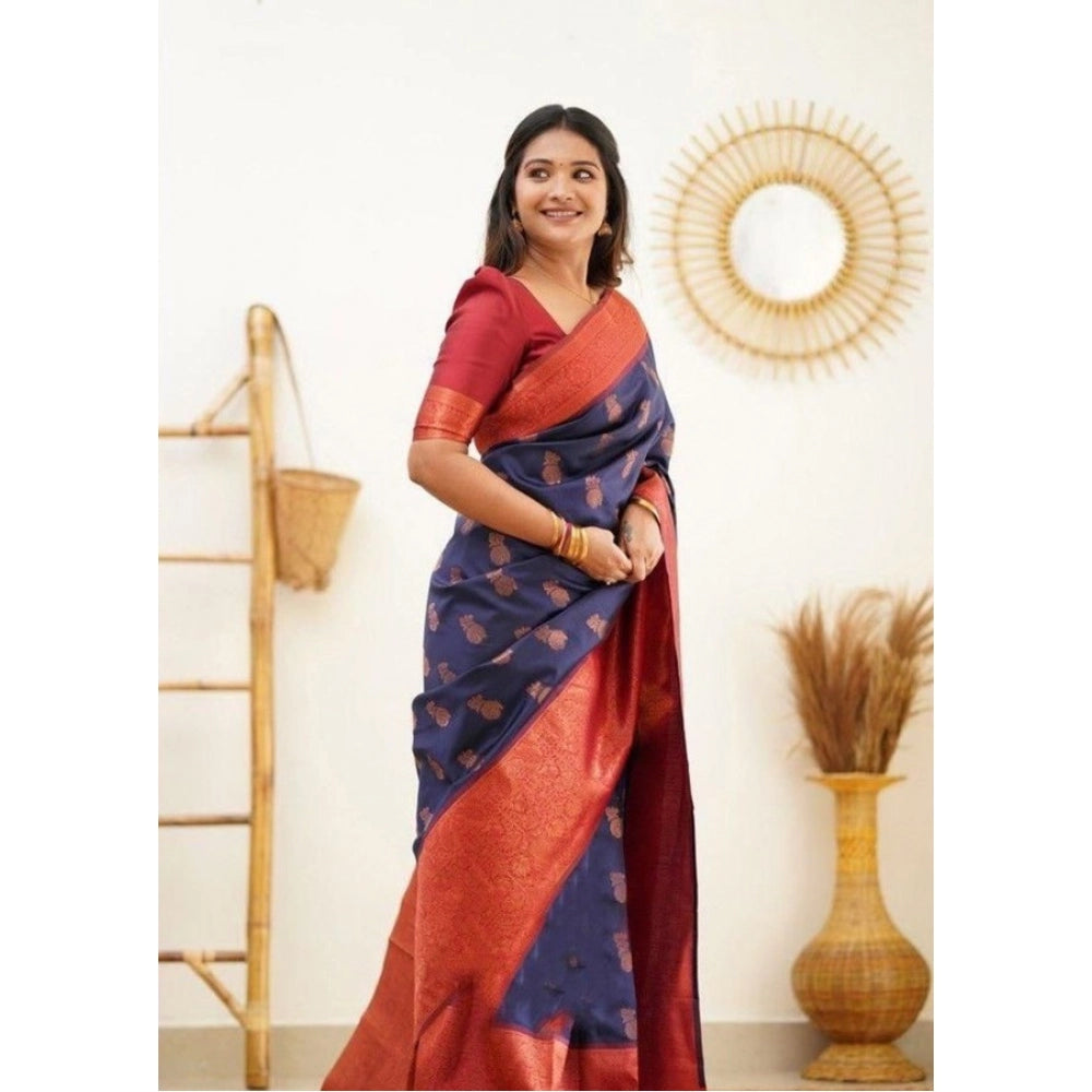 Blue litchi silk printed saree with unstitched blouse for casual occasions