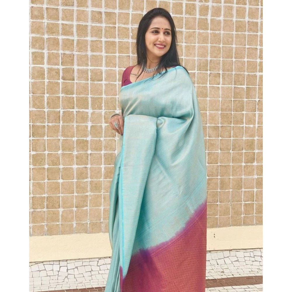 Blue litchi silk printed saree with unstitched blouse for casual occasions