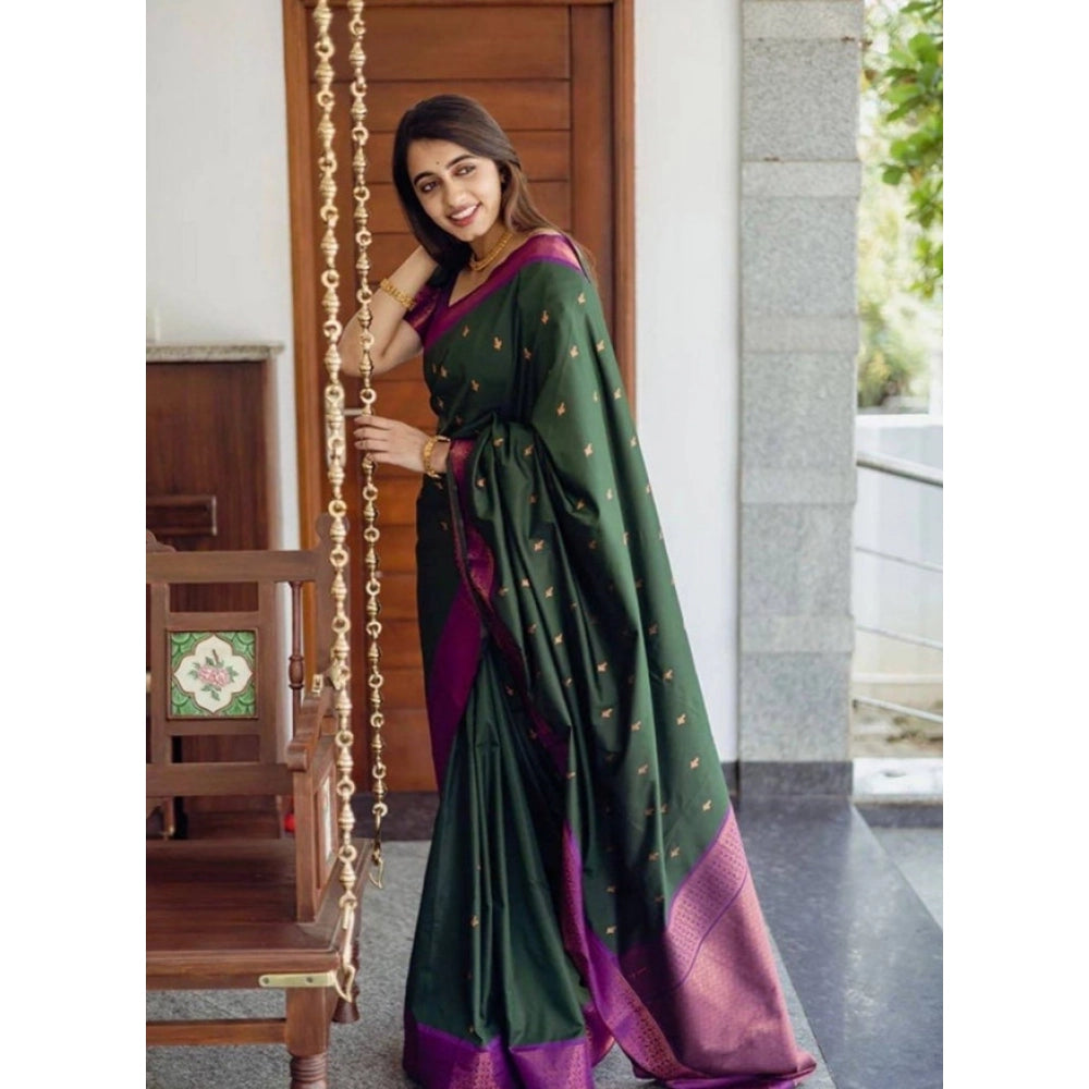 Dark green litchi silk printed saree with unstitched blouse for casual occasions