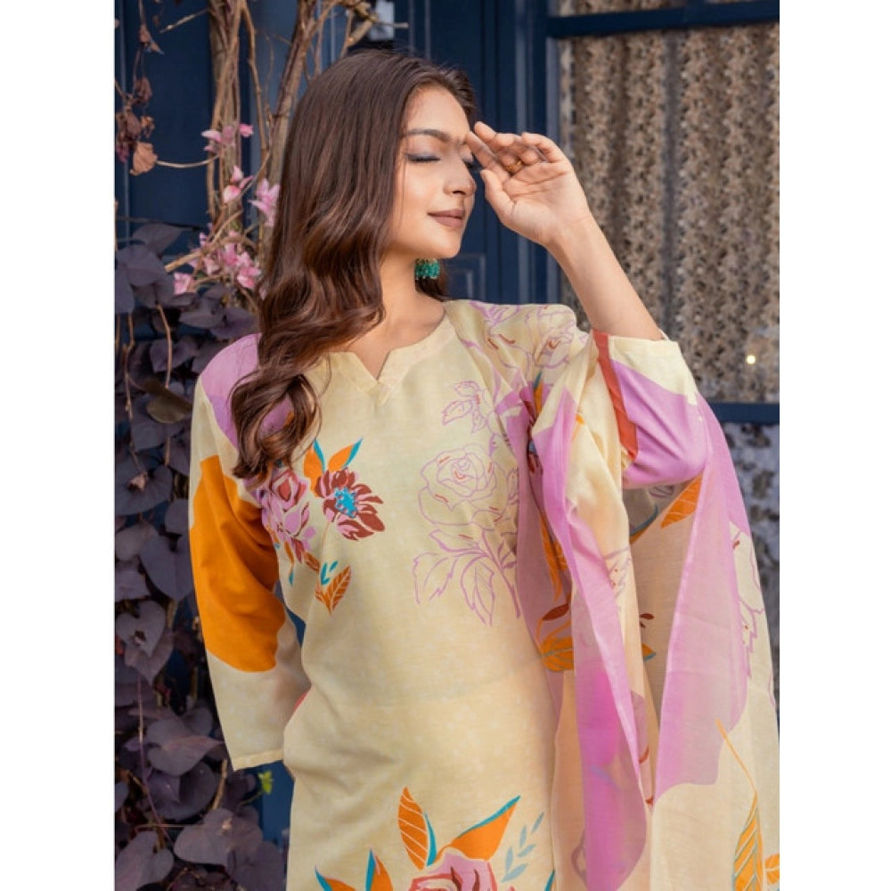 Cream cotton blend printed kurti with pant dupatta set, knee-length round neck 3/4th sleeve Indian wear on mannequin