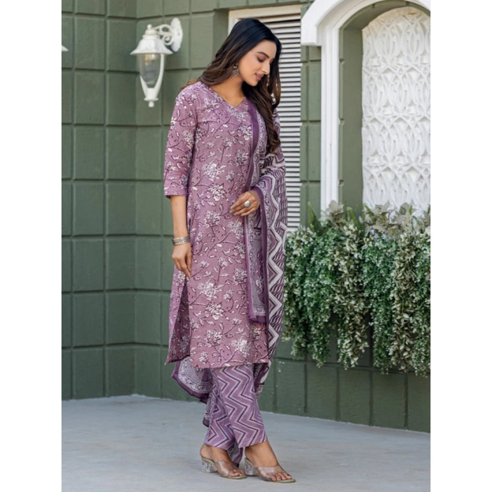 Lavender cotton blend printed kurti & pant dupatta set with V-neck & 3/4th sleeves, below knee length