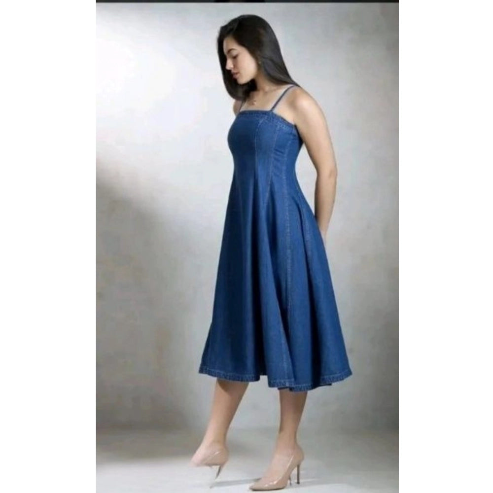 Blue denim casual sleeveless off-shoulder dress for women, solid pattern