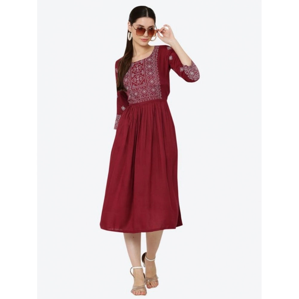 Maroon printed rayon 3/4th sleeve kurti for women's casual wear