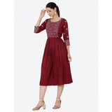 Maroon printed rayon 3/4th sleeves kurti for women's casual wear