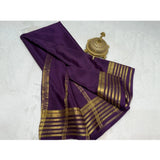 Women's Crepe Chit Pallu Solid Saree With Unstitched Blouse 5.5Mtr (Dark Purple)