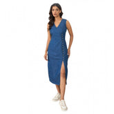 Blue denim women's sleeveless V-neck dress, solid pattern, button closure