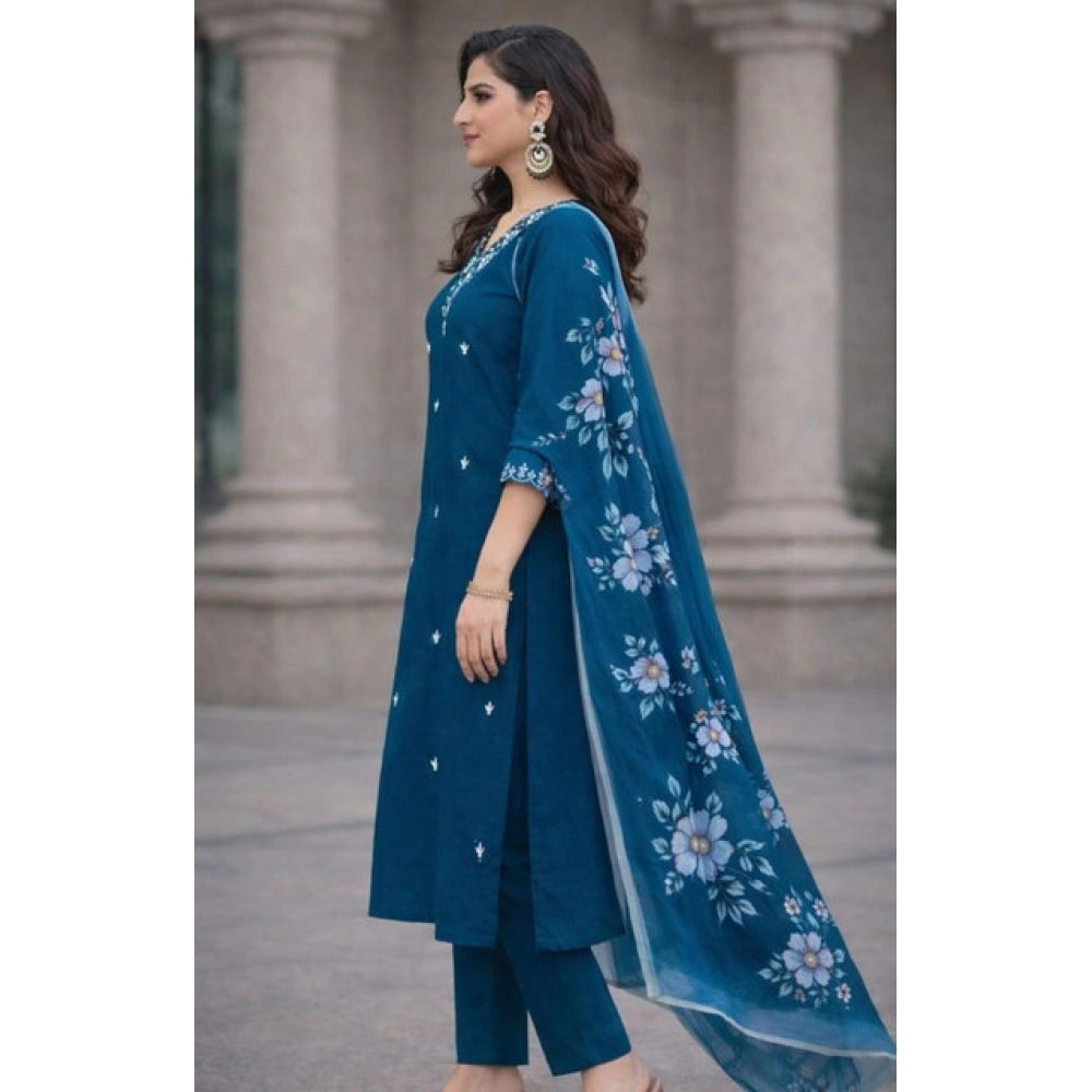 Teal Chanderi Silk ethnic motif kurti set with pant dupatta, vibrant patterns on calf-length V-neck 3/4 sleeve style