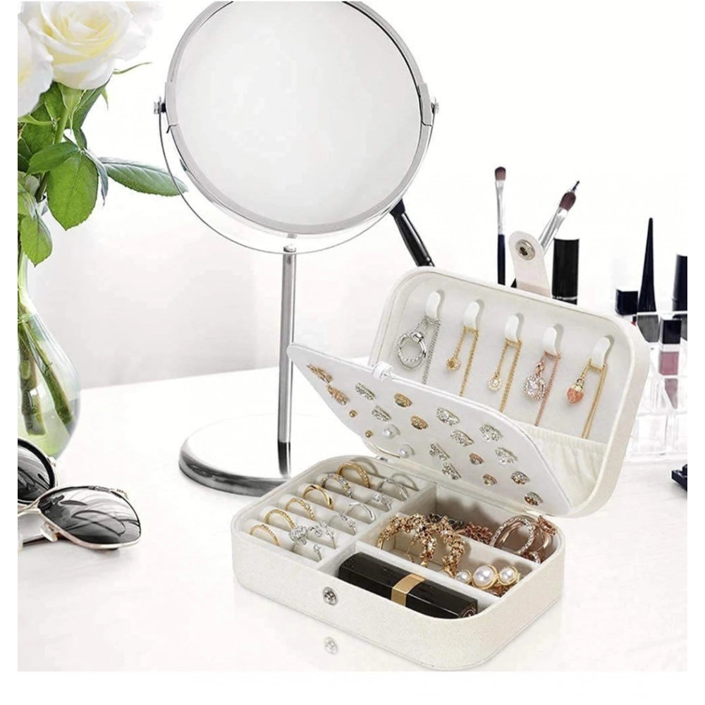 White-cream PU leather solid jewelry storage box for portable organization