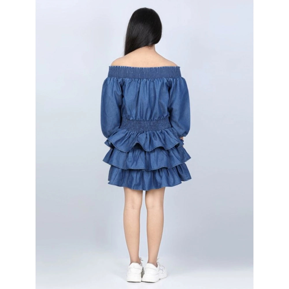 Blue denim solid off-shoulder dress, knee-length with no closure