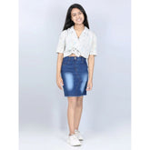 Blue denim solid buttoned girl's skirt, durable casual wear for children