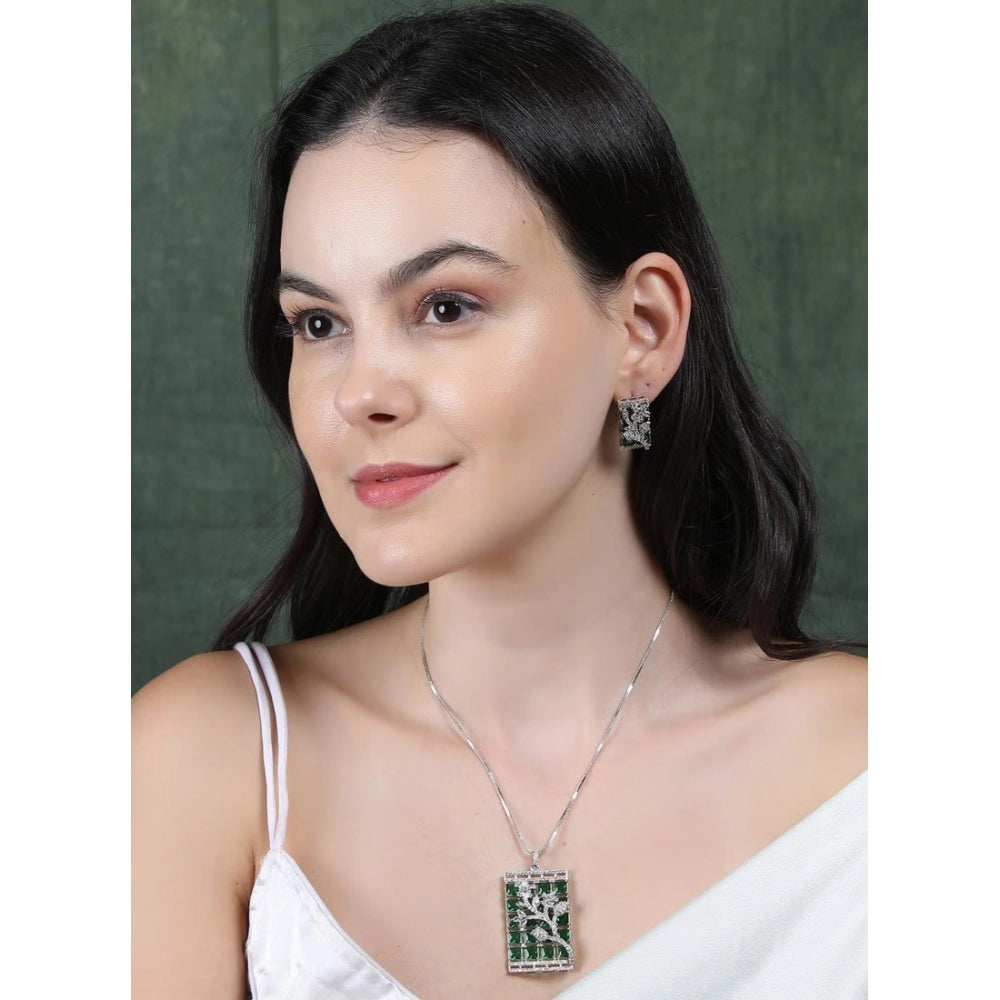 Green brass silver-plated pendant set for women, jewelry accessory on display stand