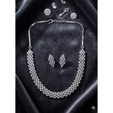 Silver-plated brass women's necklace set - timeless accessory for fashionable ladies