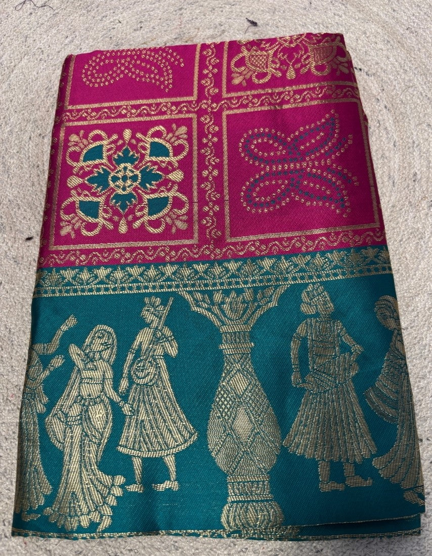 { "alt_text": "Magenta jacquard printed saree with unstitched blouse, 5.5m, ethnic wear, Indian traditional clothing" }