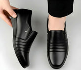 Men's Synthetic Leather Solid Slip-On Formal Shoes (Black)