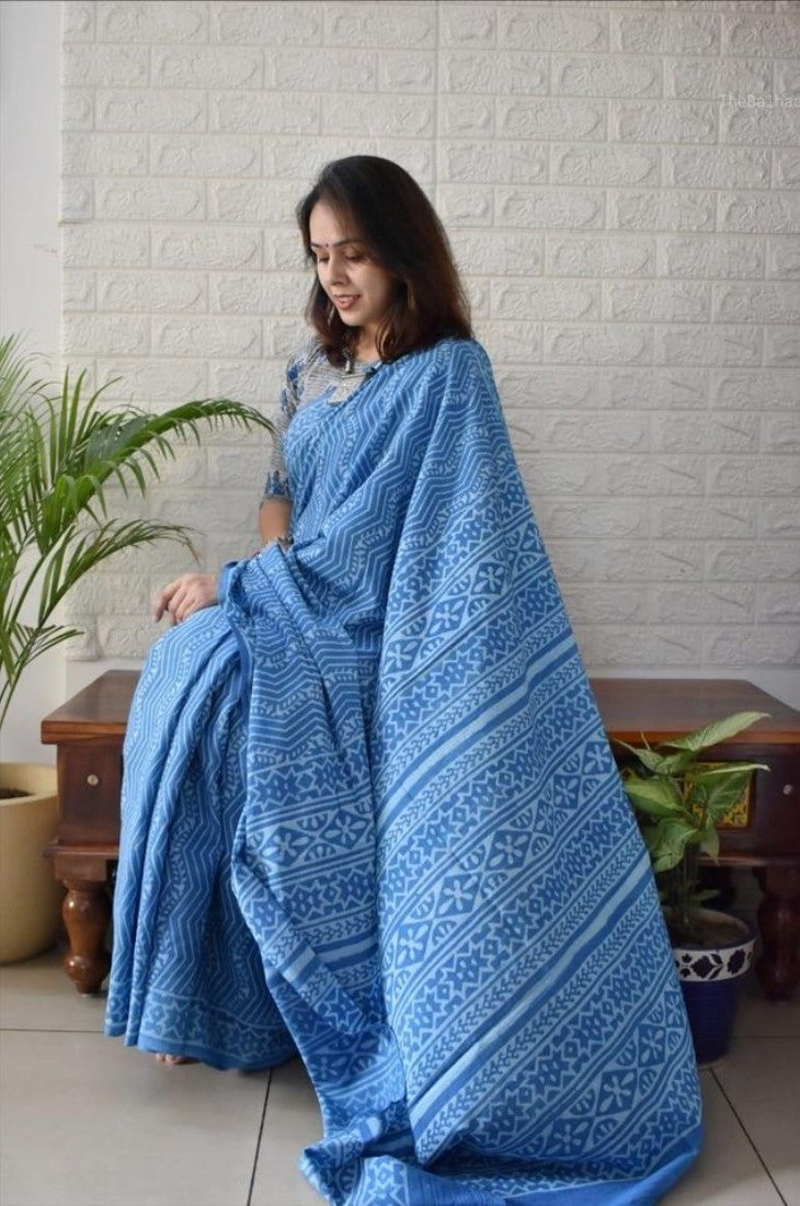 Royal blue linen printed saree with unstitched blouse piece, 5.5 meters length
