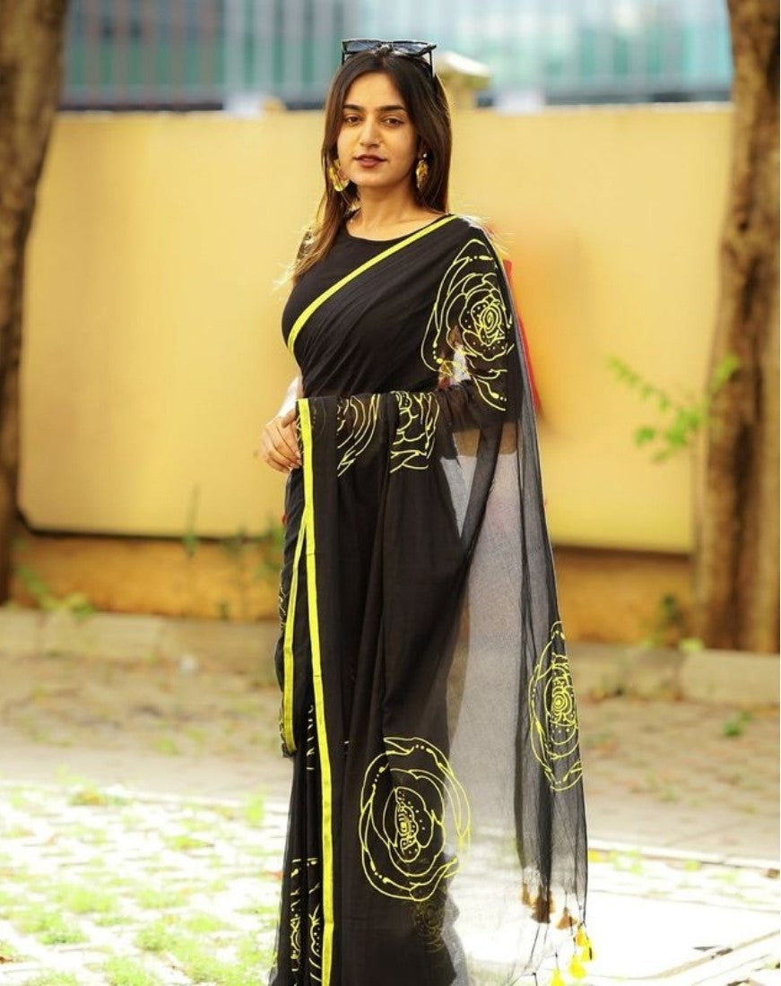 Black linen floral printed saree with unstitched blouse piece, 5.5 meters length