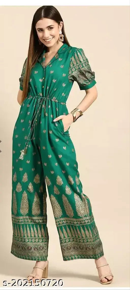 Mintra green viscose rayon jumpsuit with short sleeves and printed net pattern. XXL size, ideal for a stylish outfit