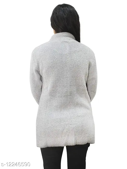 Soft wool, long-sleeved cardigan. Solid design, luxury Indian handmade woolen garment