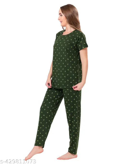 Green printed hosiery pyjama set, short-sleeve top and pants for women's nightwear, 100% cotton, machine washable, soft fabric for comfort, India origin