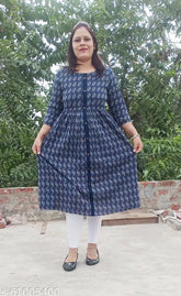 Stylish cotton kurti, printed Katha print, three-quarter sleeves, size S-36, below knee length, Indian origin