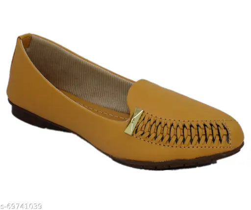 Synthetic Skoll Women's Lazer-Cut Bellie - Solid pattern casual heels on the go, India origin