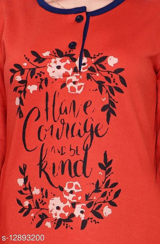 Plush women's winter wool nightsuit in printed design, long sleeves and pyjama style, warm wool fabric for chilly nights