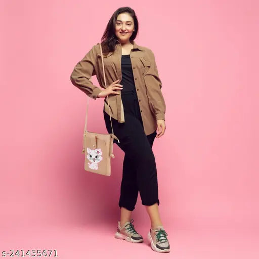 Printed net PU Pranshi Collection small crossbody sling bag, phone holder & wallet purse for girls. Features golden chrome chain and shoulder strap