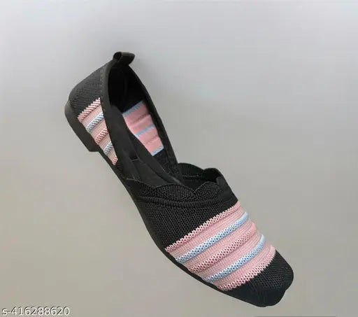 Black canvas flatform shoes, handcrafted Punjabi Jutti design in soft black color - Indian footwear on display