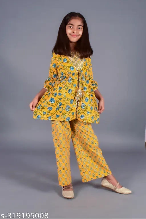 Girls' stylish floral printed cotton top & palazzo pant set with detachable jacket - Indian ethnic wear, A-line V neck, three-quarter sleeves, above knee length, 3-4yrs: 21in, 7-8yrs: 25in