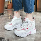 LovePink Women's Lightweight Sports Shoes - Vietnamese-inspired trendy sneakers with synthetic upper and rubber sole, lace-up fastening in a vibrant pink color