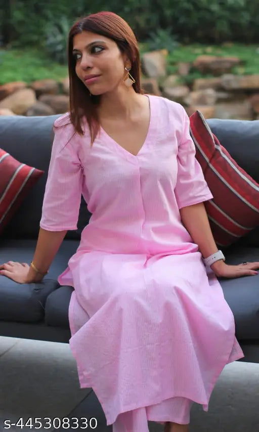 Women's Jaipuri cotton printed kurta set with matching pants, vibrant Indian print on three-quarter sleeves kurta and trousers