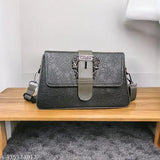 PU women's chic crossbody sling bag, sleek design, goldtone hardware - solid color, adjustable belt, free size