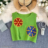 Imported high-quality lace sleeveless crochet top, elegant big flower pattern from India (XS: Bust 32in, Length 14in)