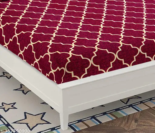 Soft polycotton checked flat bedsheets with 2 pillow covers, ideal for summer adult use