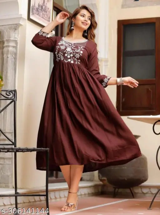 Rayon RM MINT MAROON embroidered blouse with three-quarter sleeves, available in various sizes from S to 5XL, made in India