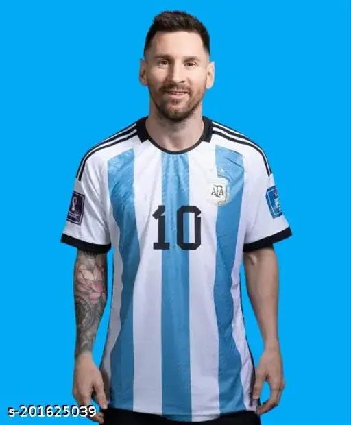 Argentina World Cup 2022 Messi Home Jersey, white with Dri-FIT technology. Replica design, ventilated mesh panels, and embroidered team crest. Fitted through bust and waist, machine washable. Sizes: S (36in/26in), M (38in/27in), L (40in/28in), XL (42in/29in), XXL (44in/30in). Made in India