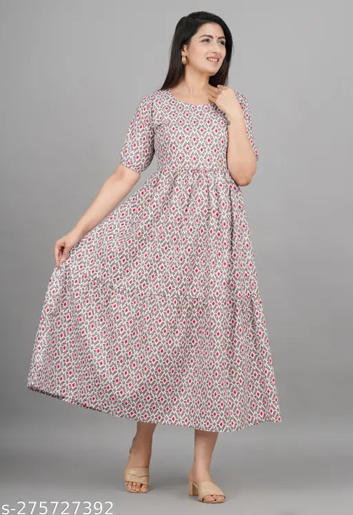 Cotton women's bagru jaipuri printed long kurtis with short sleeves, vibrant Indian print on model