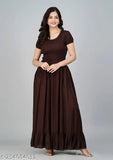 Rayon slub sleeve gowan night, solid color short-sleeved blouse in various sizes, Indian fashion wear on mannequin