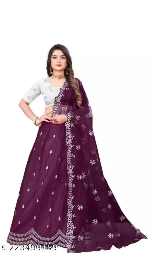 Embroidered net lehenga set with dupatta and unstitched blouse, free size in heavy dupion silk and net, adorned with multithread work and semi stitch embroidery