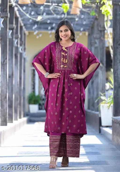 Rayon kaftan set with pants, printed net design, short sleeves, single size available