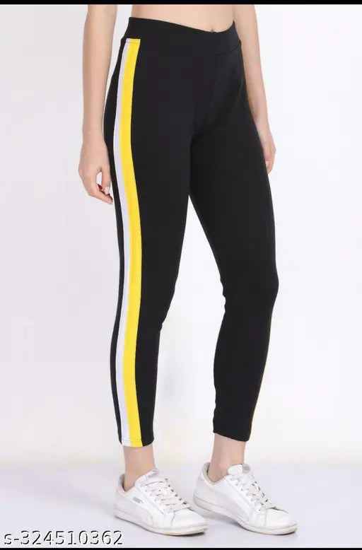 Colorblocked black Lycra ankle-length jegging for women, ideal for yoga and gym workouts. Available in sizes S-XXL. Made in India