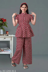 Striped crepe shirt & plazzo set for girls, single piece in 4-5 years size