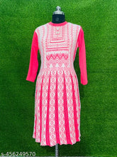 Women's stylish winter special woolen kurti (XL, bust 38in, size length 42in), three-quarter sleeves, printed wool fabric