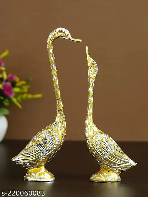 Gold aluminum decorative swan pair figurines, 7-inch height, Indian crafted for drawing room decor